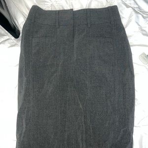 Grey pencil skirt